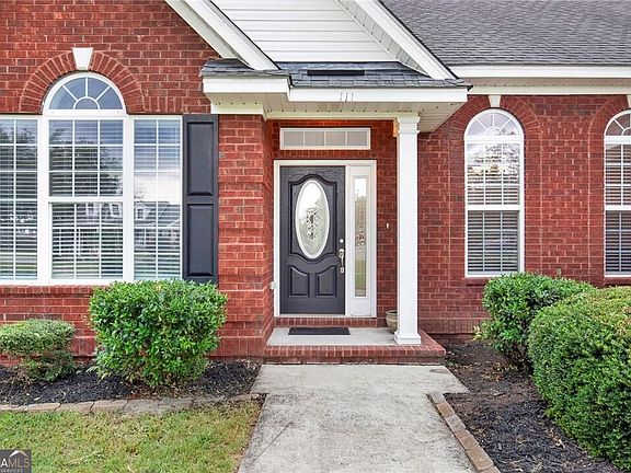 4th image of 111 Saint Matthews Rd