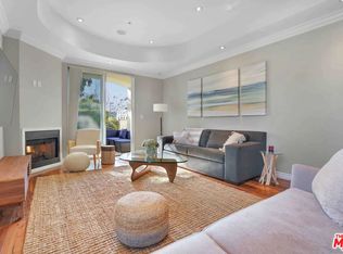 632 N Kings Rd UNIT 102, West Hollywood, CA 90048