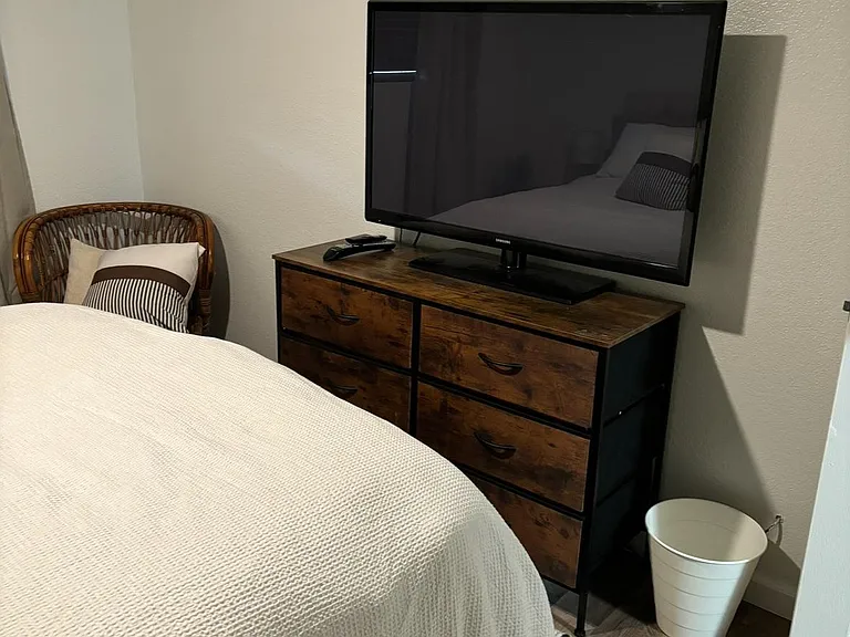 510 N Villa Ct #100 — Photo 8