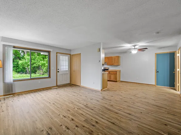 7553 Wedgewood Way N, Maple Grove, MN 55311