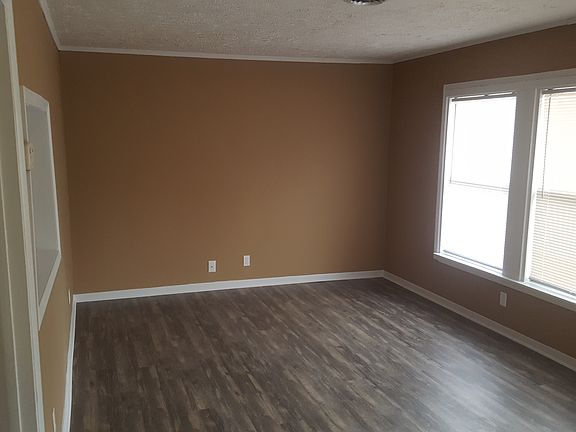 2nd image of 6705 Rebecca Ln