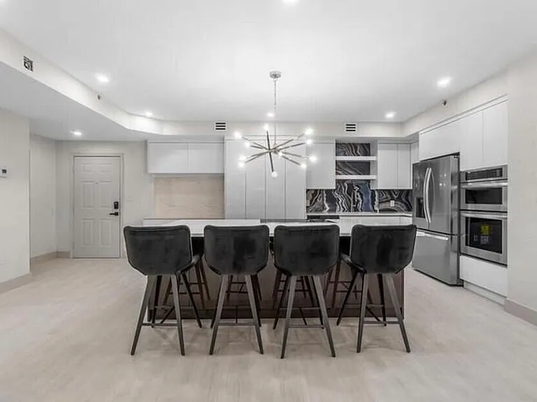 1805 N Flagler Dr #219 — Photo 4