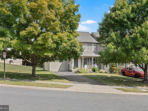 2nd image of 513 Wood Duck Dr