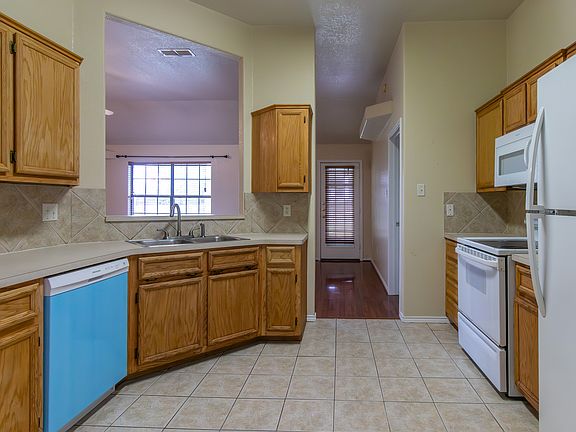 5th image of 5505 Gunnison Dr