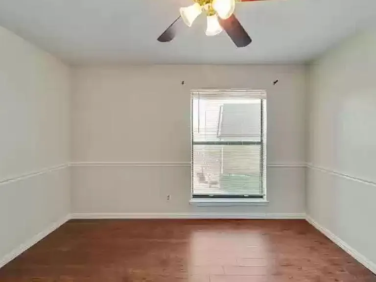 Bedroom # 2 window (no balcony)