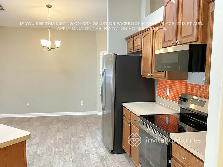 218 Compass Rose Dr — Photo 4