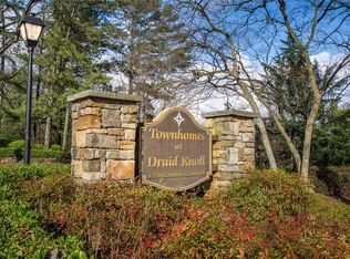1251 Druid Knoll Dr, Atlanta, GA 30319