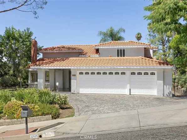 22515 Calipatria Dr, Calabasas, CA 91302
