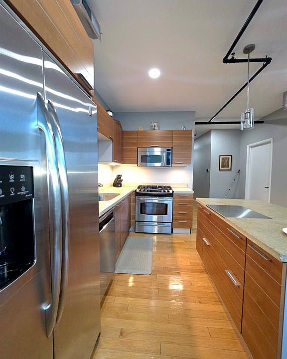 614 S Troy St Unit 205, photo 10