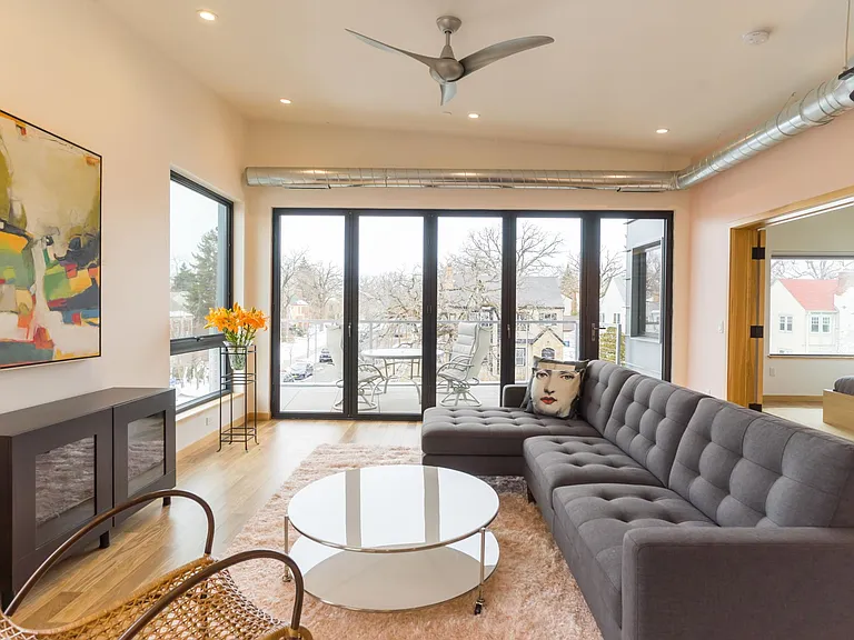 3453 Hennepin Ave #3 — Photo 1
