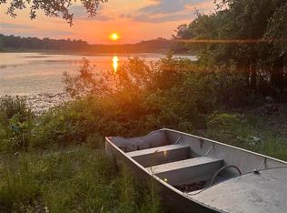 1040 Woodrow Rd, Bishopville, SC 29010