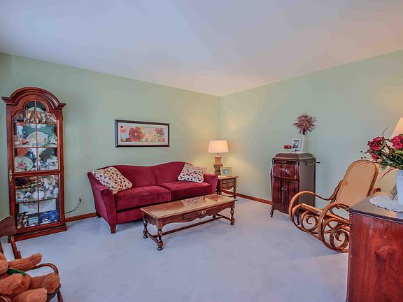Sitting Room off Foyer