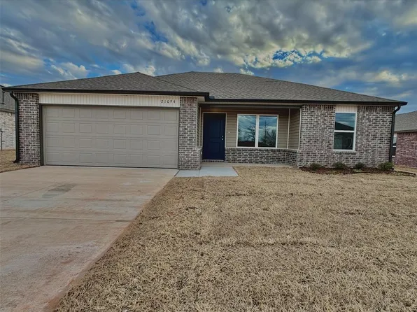 21094 River Mist Dr, Harrah, OK 73045