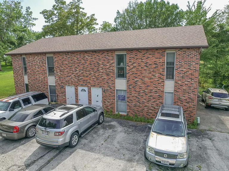 115 Traci Dr #11 — Photo 16