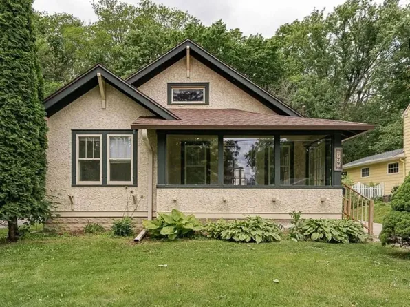 729 7th Ave SW, Rochester, MN 55902