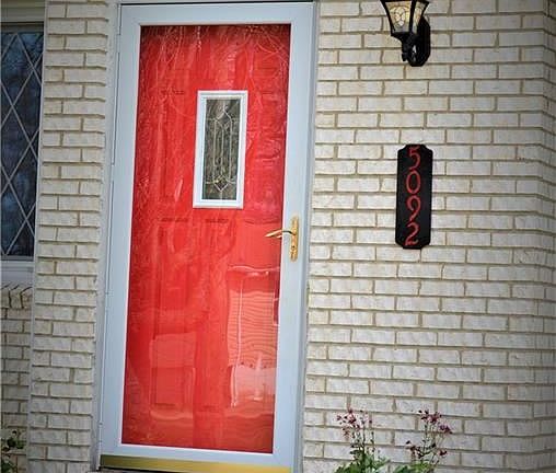 3rd image of 5092 Clarice Dr