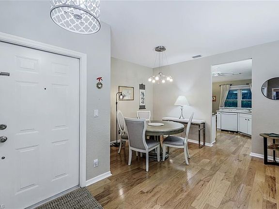 4th image of 1345 Charleston Square Dr #5-102
