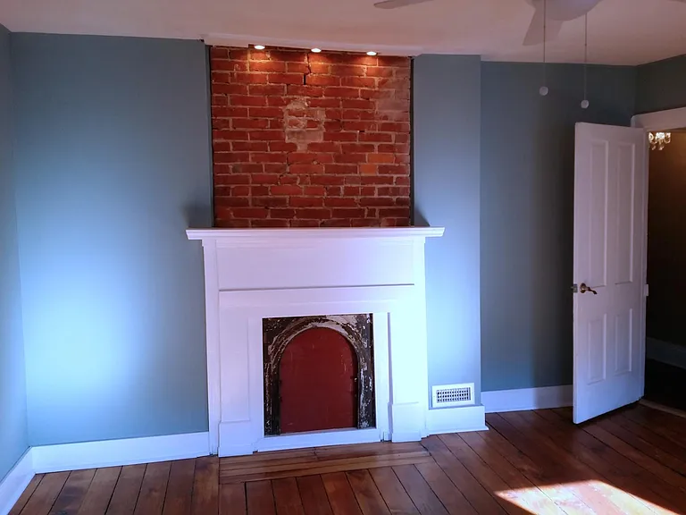 5431 Carnegie St — Photo 6