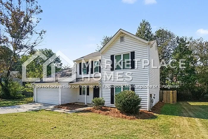 3 bed, 2.5 bath, 1778 sqft, $2,095 — Photo 2