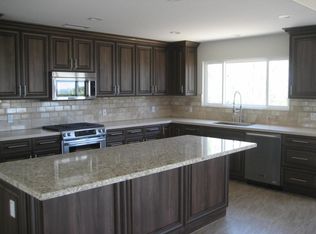 2030 E Hillman Cir, Orange, CA 92867