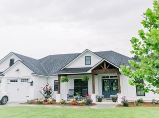 316 Findley Chase Ln, Tifton, GA 31794