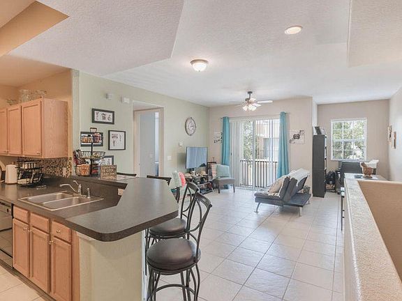 3rd image of 10280 SW Stephanie Way #8210