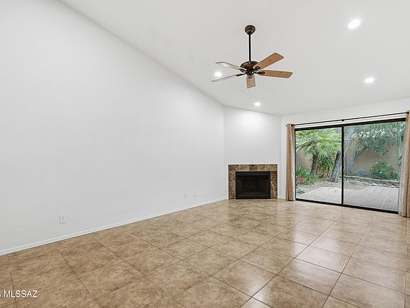 5th image of 1353 E Stoney Canyon Cir