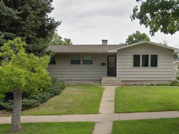 130 Wedgewood Dr, Rapid City, SD 57702