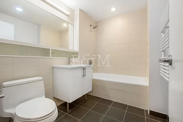 Sold by Brick&Mortar | media 6