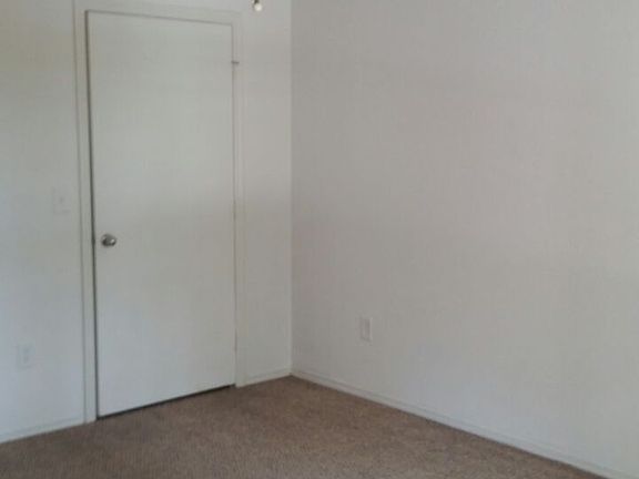 5th image of 2203 Key West Ct APT 425