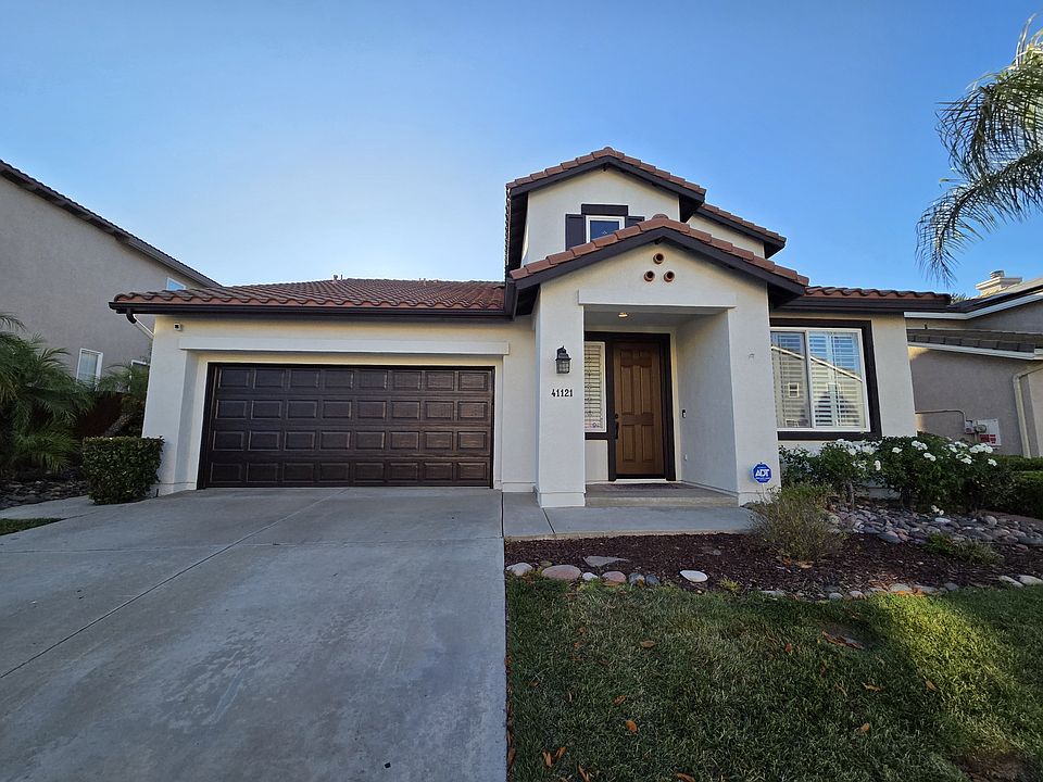 1st image of 41121 Crooked Stick Dr