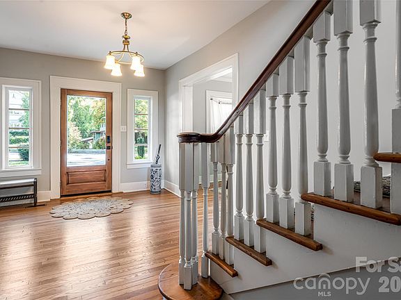 4th image of 55 Edgemont Rd