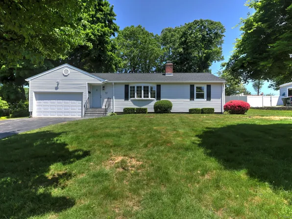 34 Rangely Drive, Trumbull, CT 06611