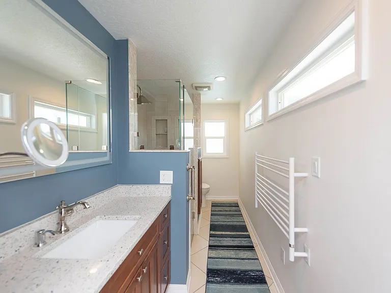 444 Finch Dr — Photo 50
