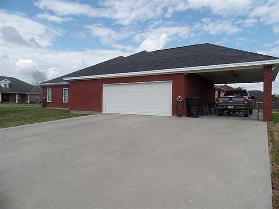 5th image of 8195 Country Ln