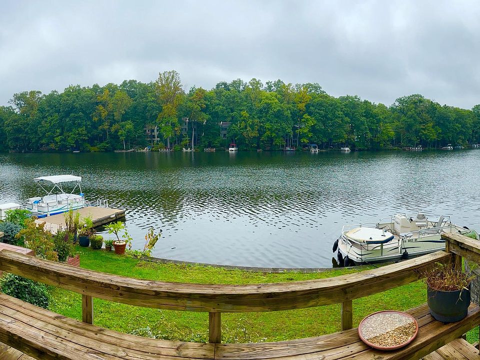 2nd image of 11404 Orchard Ln