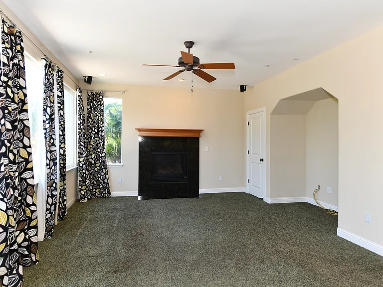 65 Autumn Run Way — Photo 11