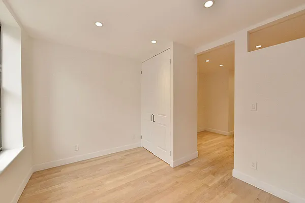 Rented by Weinstein Realty Group | media 9