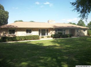 124 Meadow View Dr, Trinity, AL 35673