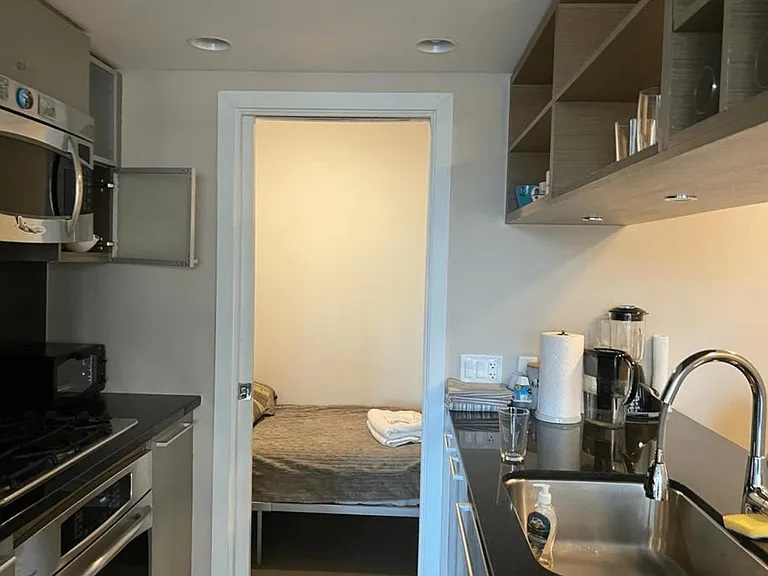 833 Seymour St #13 — Photo 7