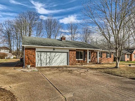 3rd image of 7788 Brownwood Dr