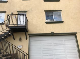 2102 India St, Los Angeles, CA 90039