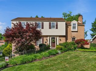 458 Satinwood Dr, West Mifflin, PA 15122