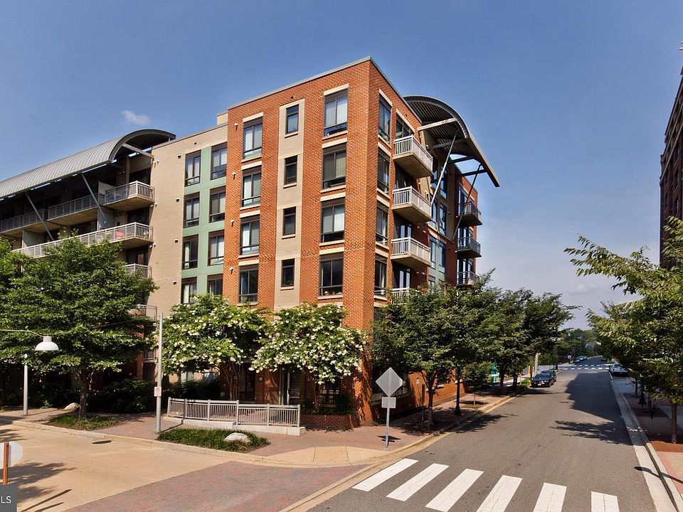 1st image of 1200 N Hartford St APT 505
