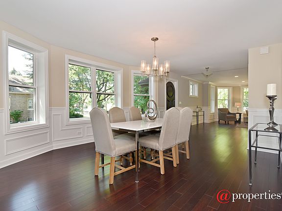 Living Room / Dining Room