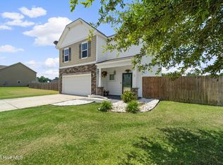 106 Moss Creek Dr, Jacksonville, NC 28540
