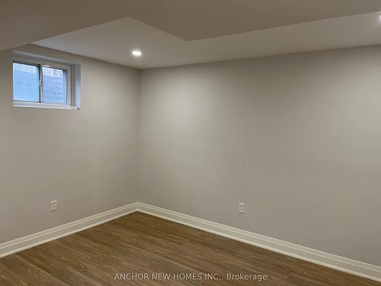 17 Applemore Rd #BASEMENT — Photo 7