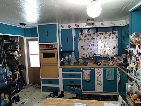 3rd image of 6545 Wilbur Ave Spc 71