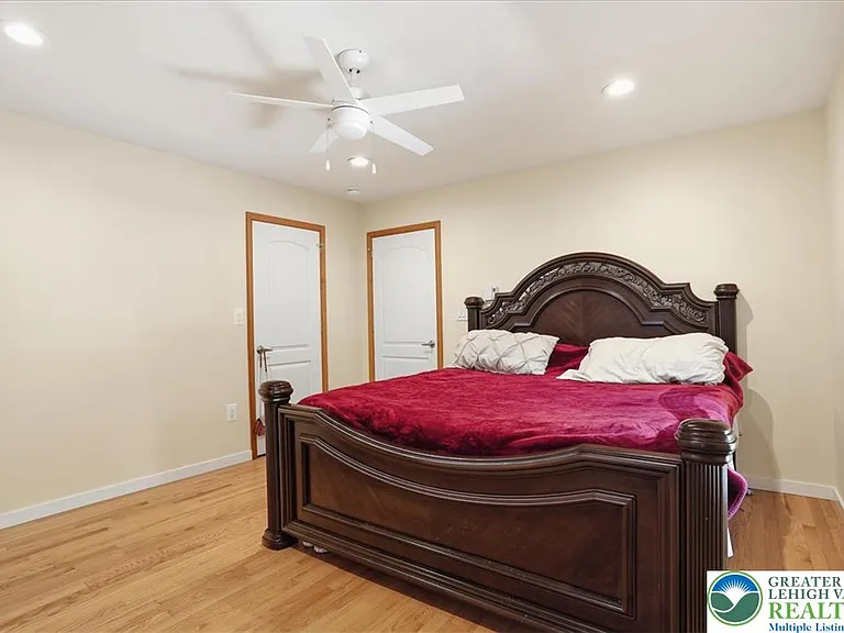 12 Rockway Ct — Photo 11