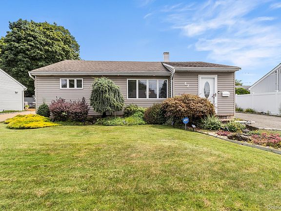 2nd image of 42 Stewart Avenue